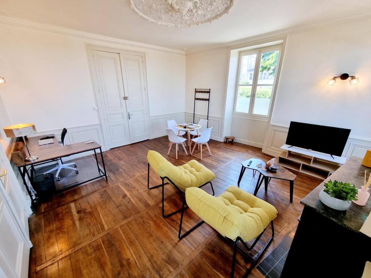 Superbe T2 Lumineux Avec Fibre Apartment Angoulême Exterior foto